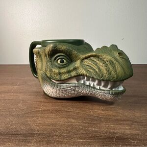 1997 Jurassic Park Lost World Dino Gulper Cup T-Rex Mug Spielberg Equity Toys